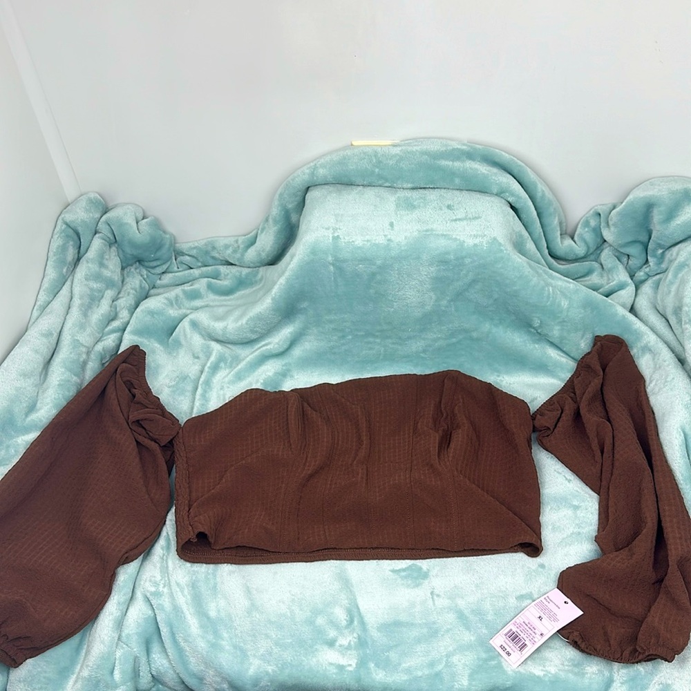 Wild Fable - Off The Shoulder Crop Top with Long Sleeves